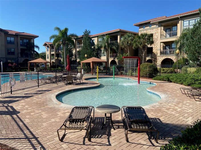 Image No.40-3 Bed Property for sale