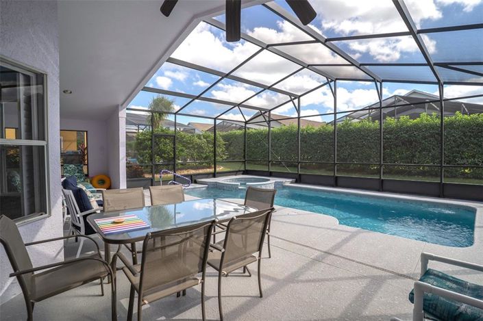 Image No.21-3 Bed House for sale