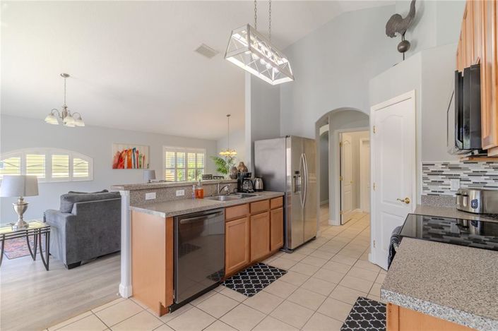 Image No.7-3 Bed Property for sale