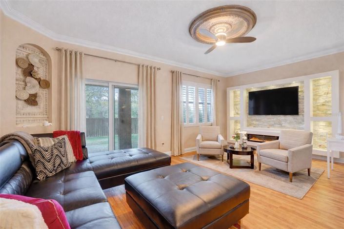 Image No.9-3 Bed Apartment for sale