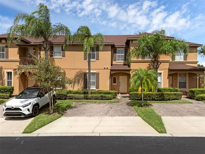 Image No.2-4 Bed Townhouse for sale