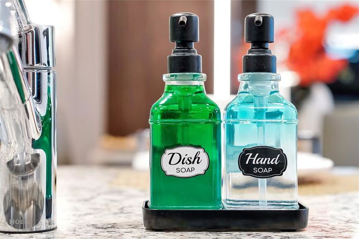 Image No.16-10 Bed House for sale