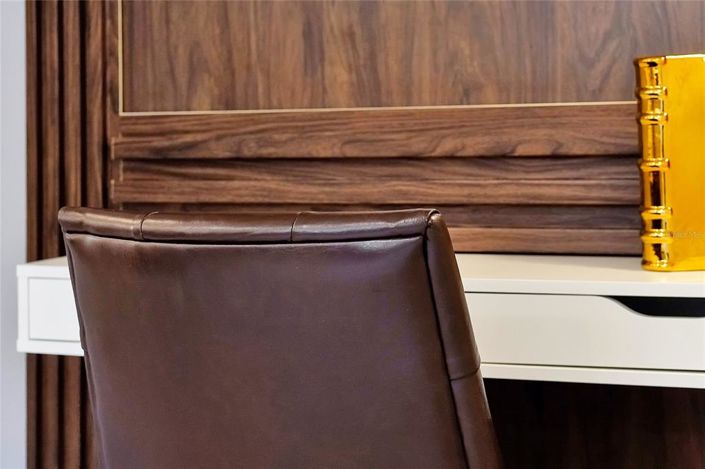 Image No.21-10 Bed House for sale