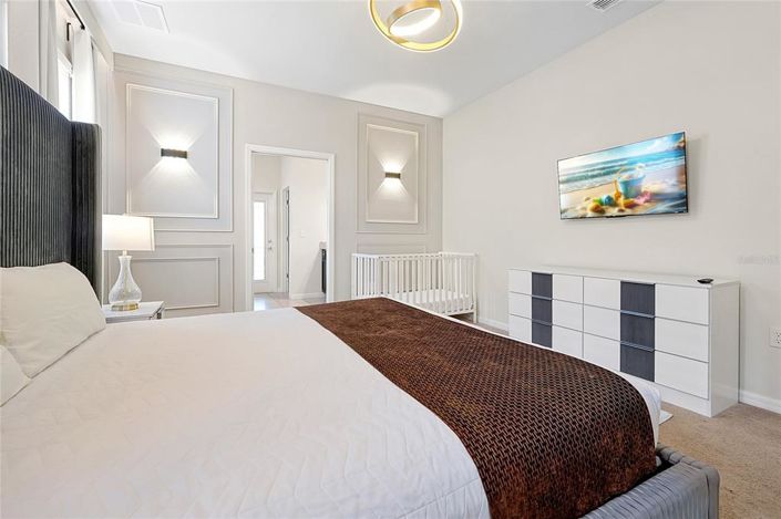 Image No.35-10 Bed House for sale