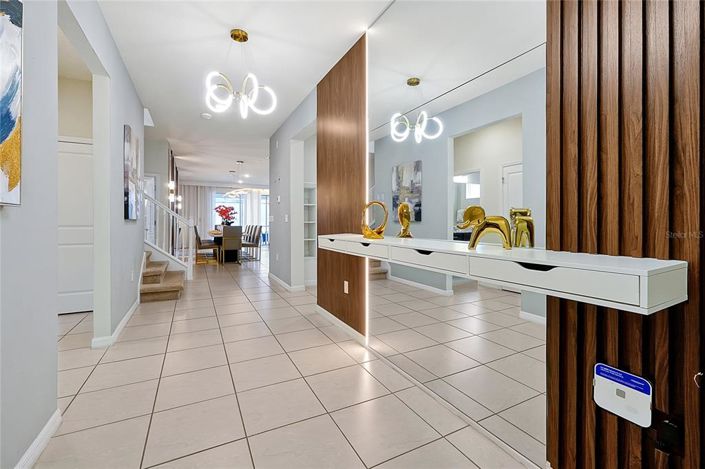 Image No.5-10 Bed Property for sale