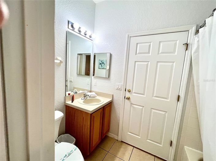 Image No.18-4 Bed Townhouse for sale