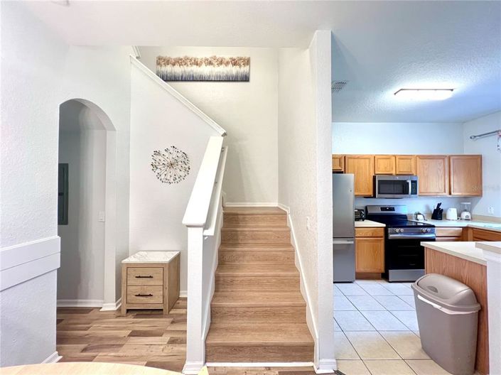 Image No.21-4 Bed Townhouse for sale