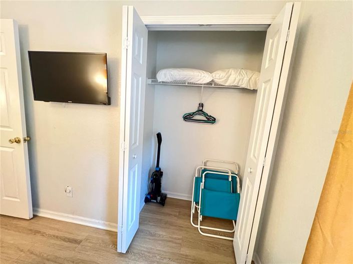 Image No.24-4 Bed Townhouse for sale