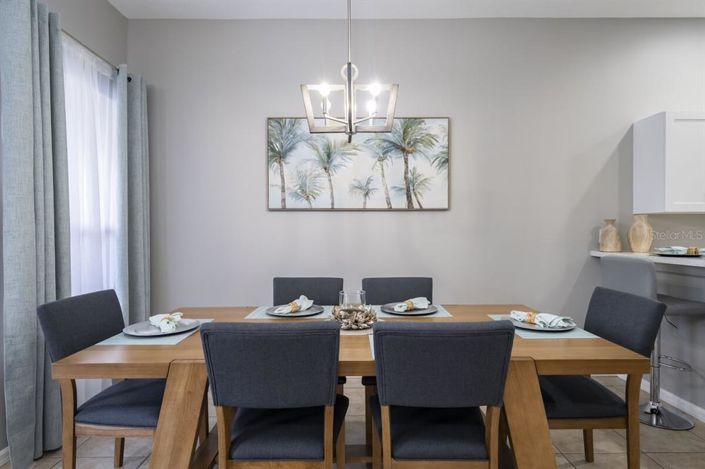 Image No.10-4 Bed House for sale