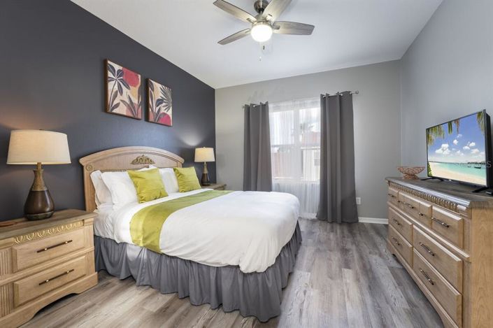 Image No.18-4 Bed Property for sale