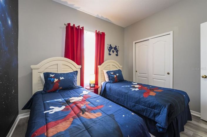 Image No.21-4 Bed House for sale