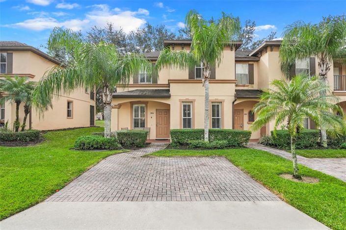 Image No.2-Maison de ville de 4 chambres à vendre à Saint John