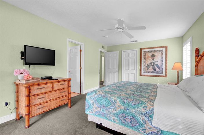 Image No.20-4 Bed Townhouse for sale