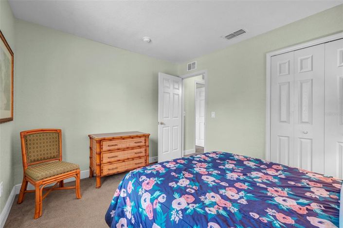 Image No.26-4 Bed Townhouse for sale