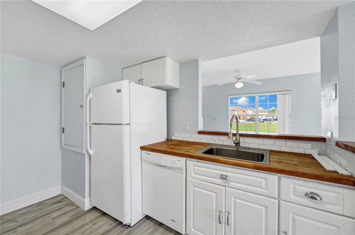 Image No.10-4 Bed House for sale