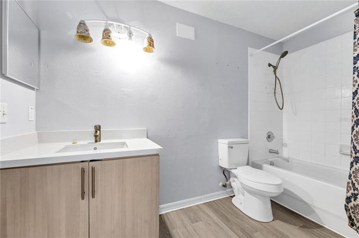 Image No.31-4 Bed House for sale