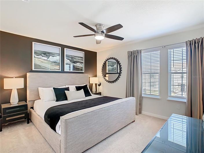 Image No.30-8 Bed House for sale