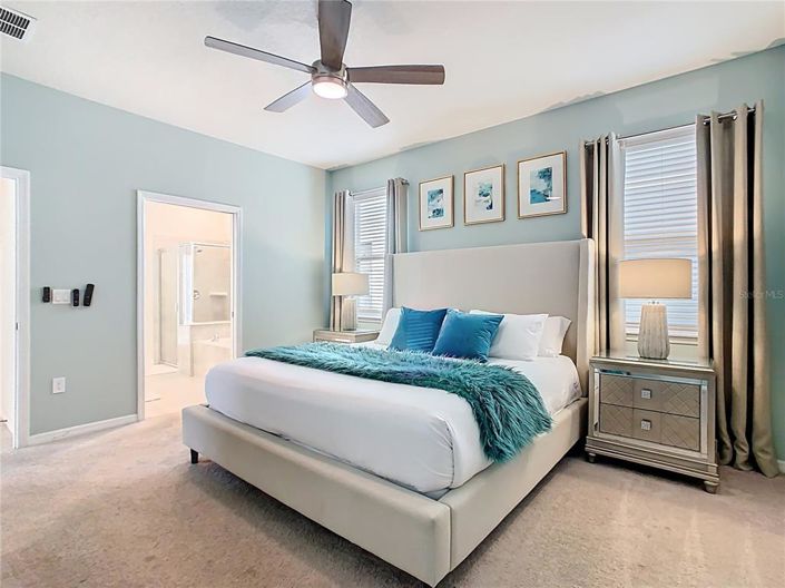 Image No.38-8 Bed House for sale