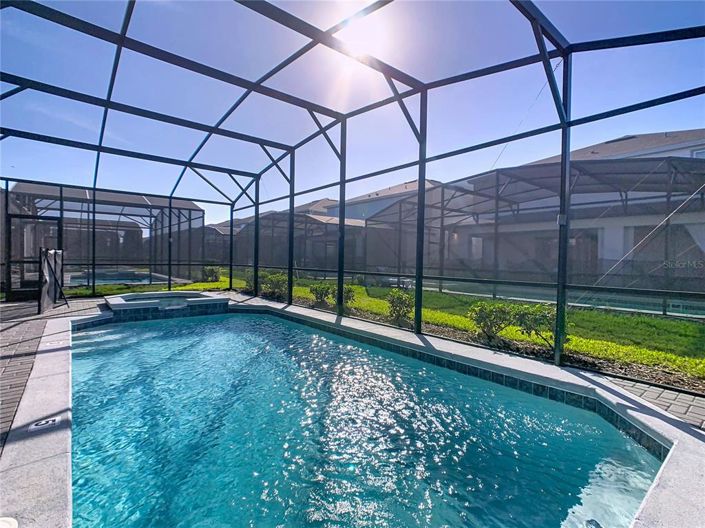 Image No.53-8 Bed Property for sale