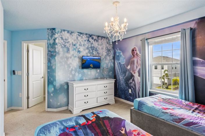 Image No.25-10 Bed House for sale