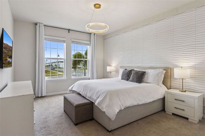 Image No.29-10 Bed House for sale