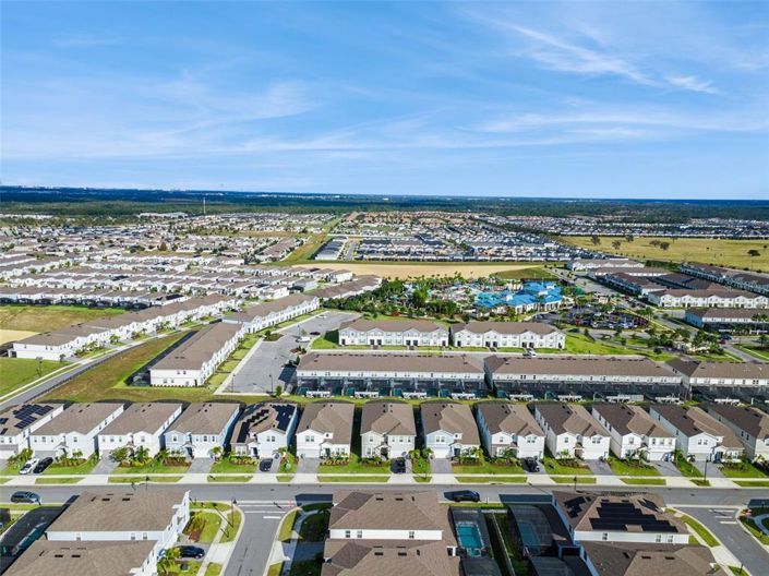 Image No.48-10 Bed House for sale