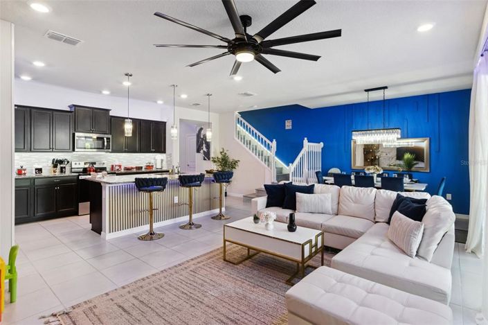 Image No.6-5 Bed Townhouse for sale