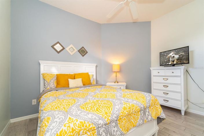 Image No.13-3 Bed Property for sale