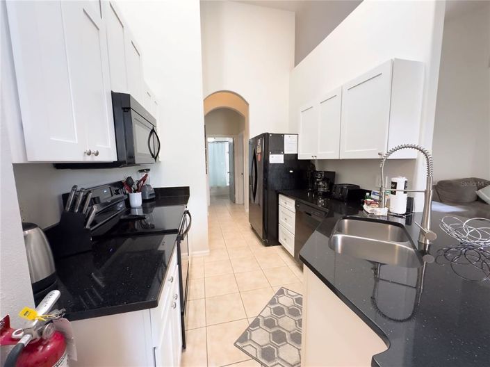 Image No.5-3 Bed House for sale