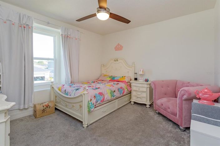 Image No.20-4 Bed House for sale