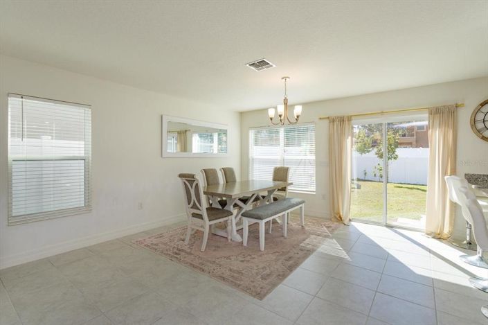 Image No.9-4 Bed House for sale