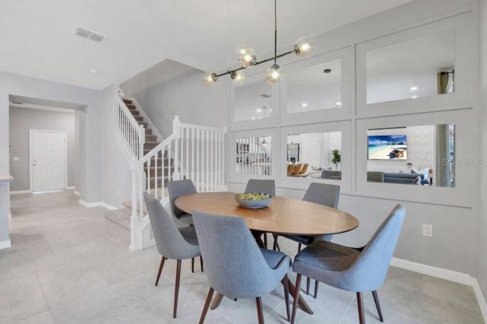 Image No.11-5 Bed Townhouse for sale