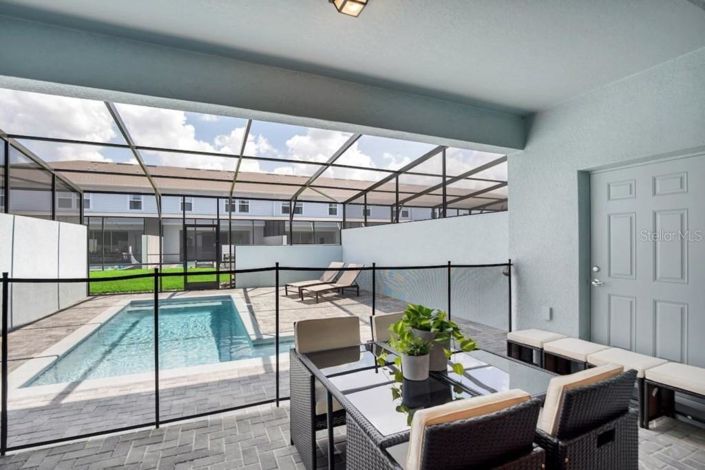 Image No.30-5 Bed Townhouse for sale