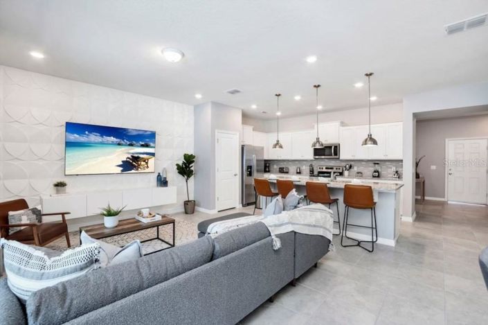 Image No.5-5 Bed Townhouse for sale