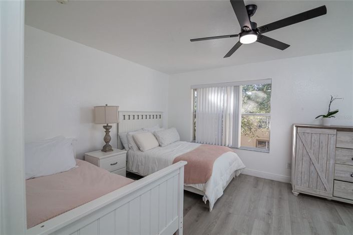 Image No.40-3 Bed Townhouse for sale