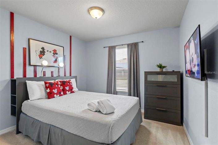 Image No.20-5 Bed Townhouse for sale