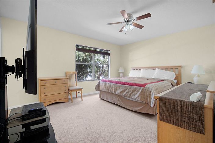 Image No.31-4 Bed Townhouse for sale