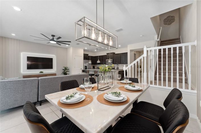 Image No.12-5 Bed Townhouse for sale