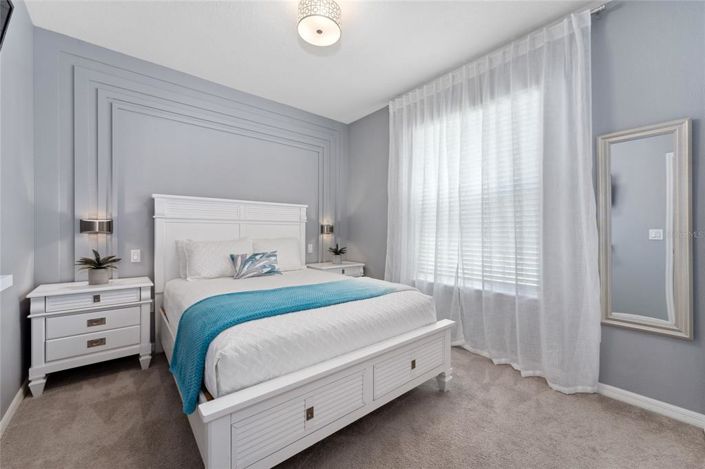 Image No.3-5 Bed Townhouse for sale