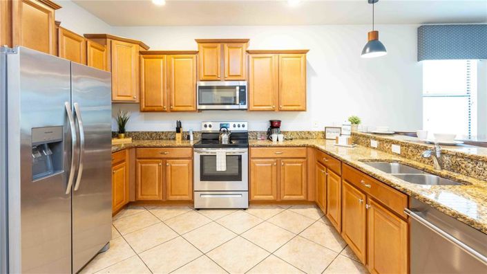 Image No.20-9 Bed House for sale