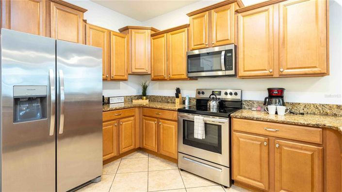 Image No.21-9 Bed House for sale