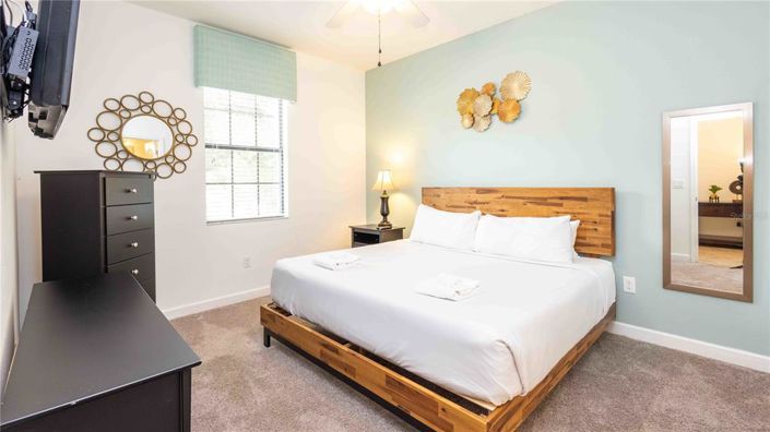 Image No.22-9 Bed House for sale