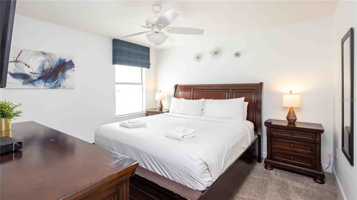 Image No.32-9 Bed House for sale