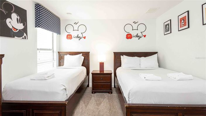 Image No.35-9 Bed House for sale