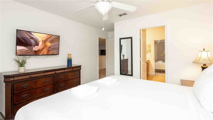 Image No.40-9 Bed House for sale