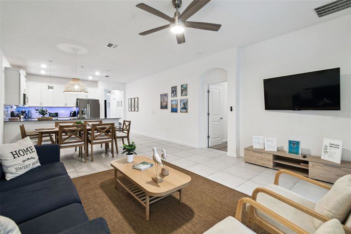 Image No.14-3 Bed Property for sale