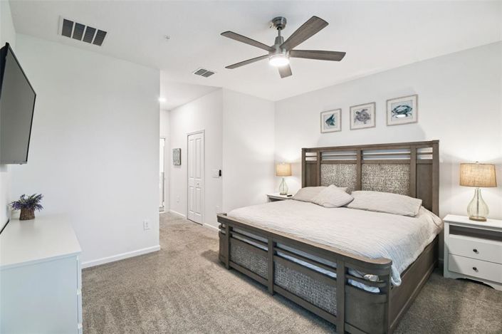 Image No.29-3 Bed Property for sale