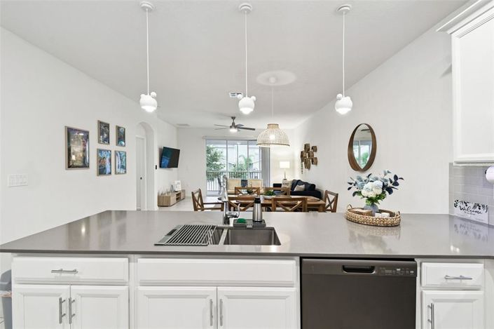 Image No.7-3 Bed Property for sale