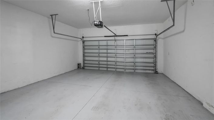 Image No.22-4 Bed Townhouse for sale