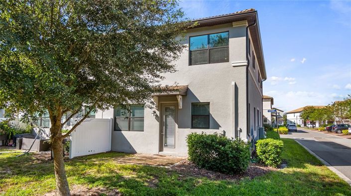 Image No.24-4 Bed Townhouse for sale